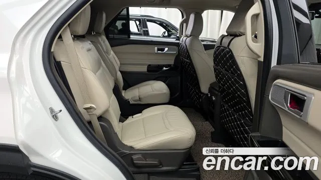Ford Explorer 2021