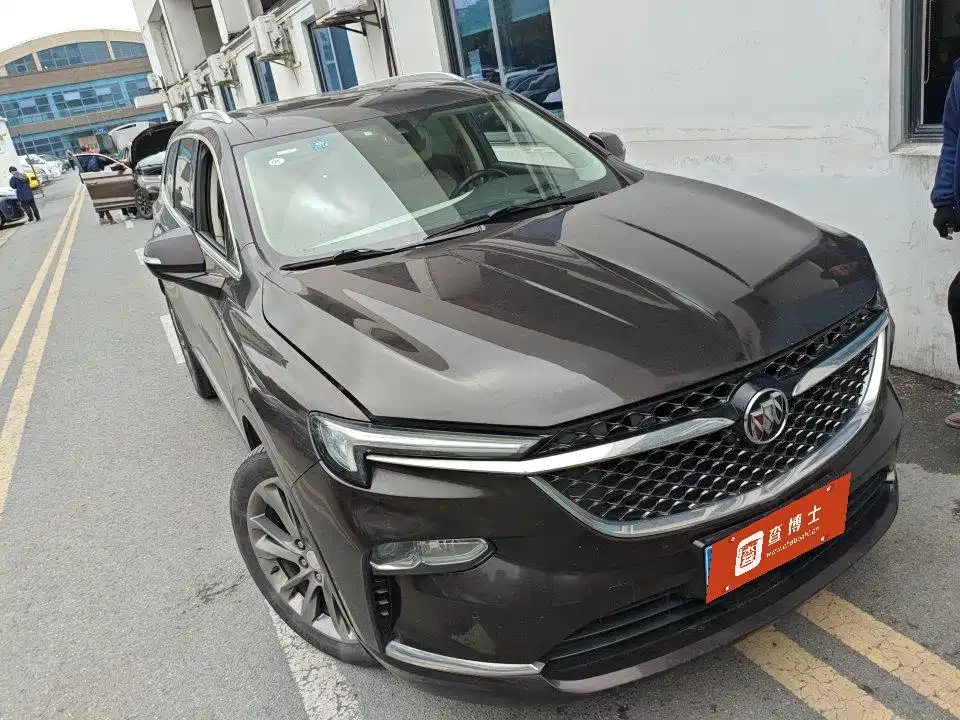 Buick Enclave 2021
