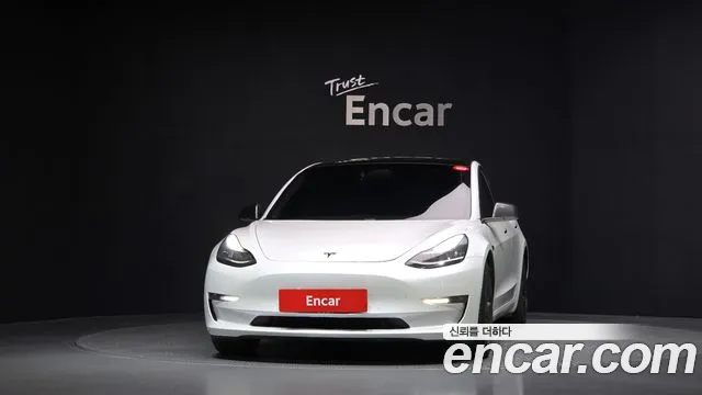 Tesla Model 3 2020