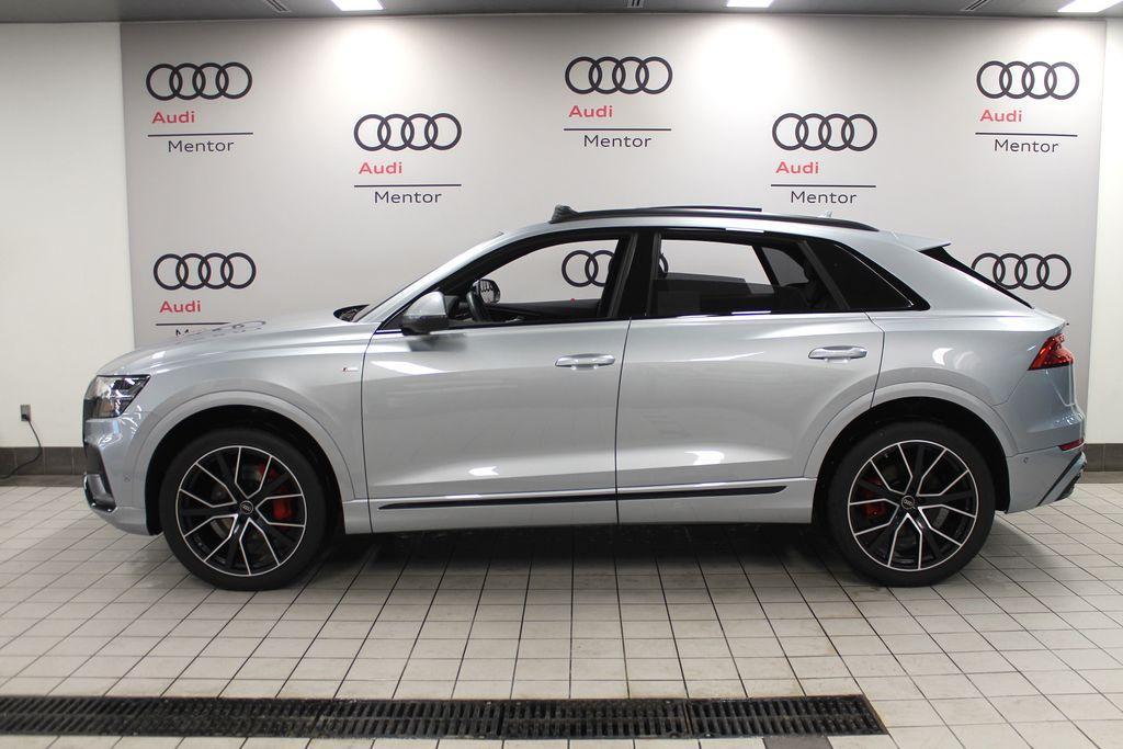 Audi Q8 2023
