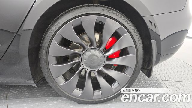 Tesla Model 3 2021