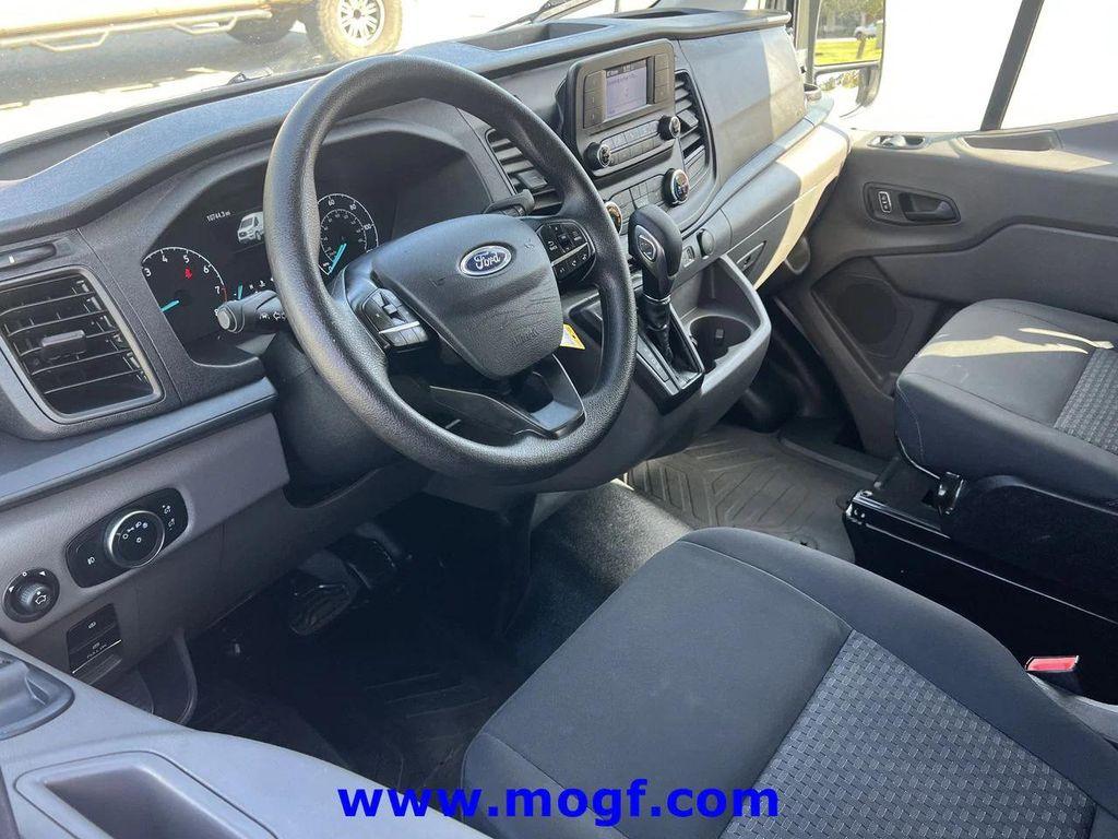 Ford Transit 2024
