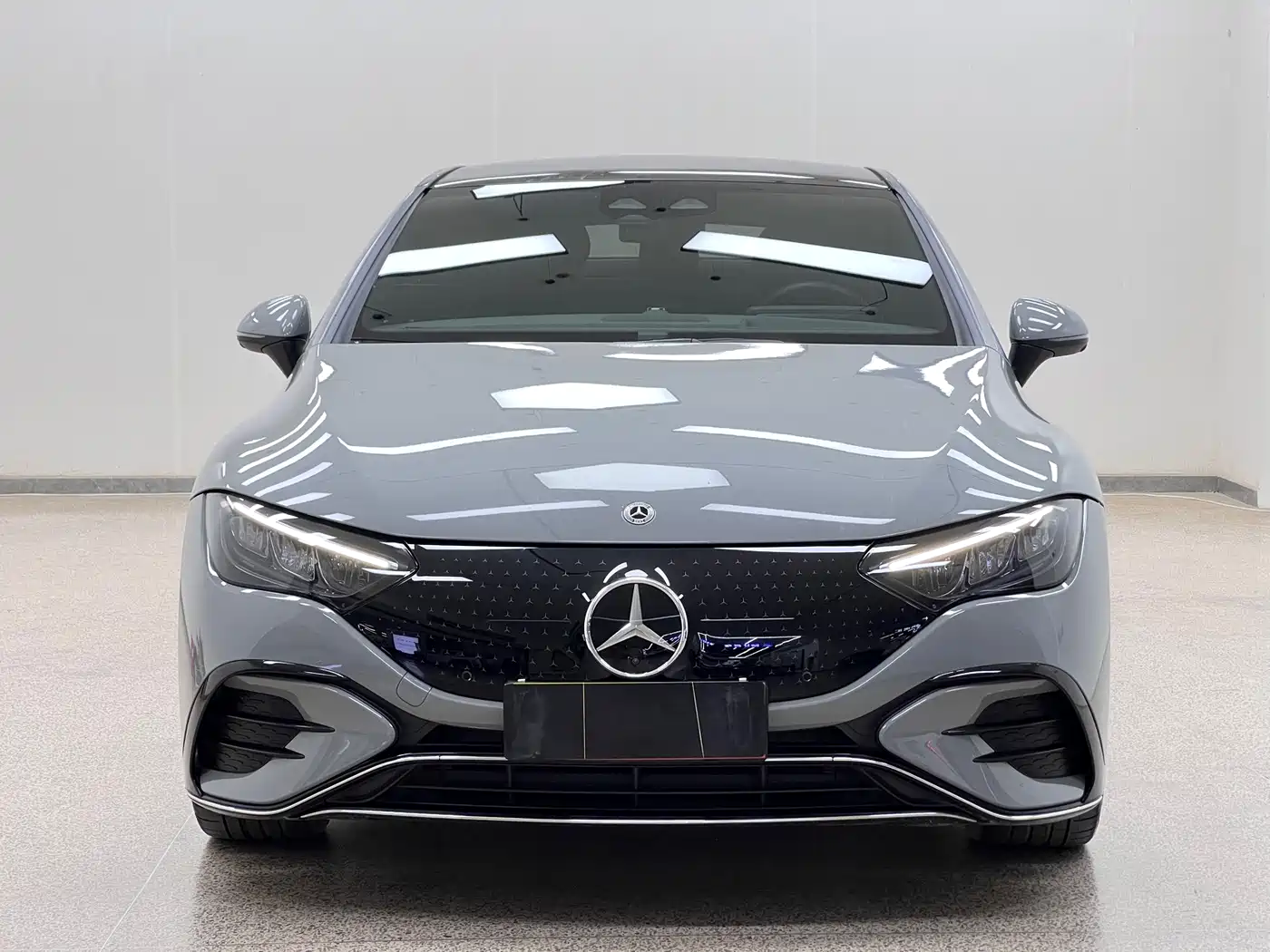 Mercedes-Benz EQE 2023