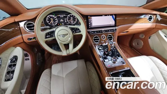 Bentley Continental 2022