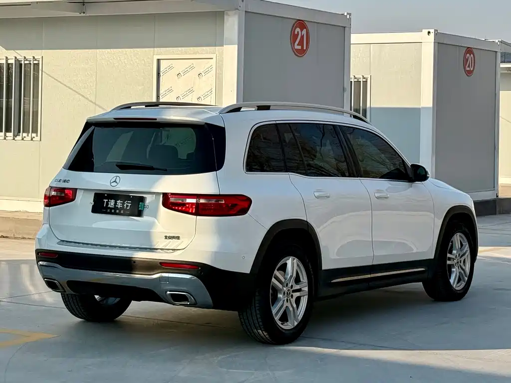 Mercedes-Benz GLB 2021
