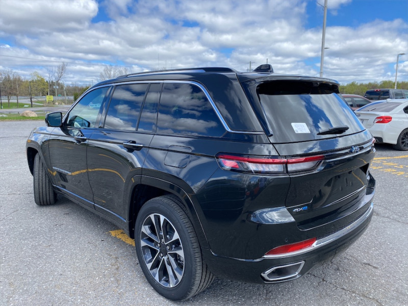 Jeep Grand Cherokee 2023