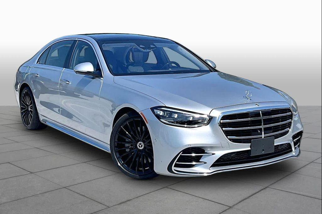 Mercedes-Benz S-Класс 2022