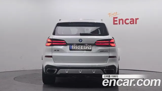 BMW X5 2024