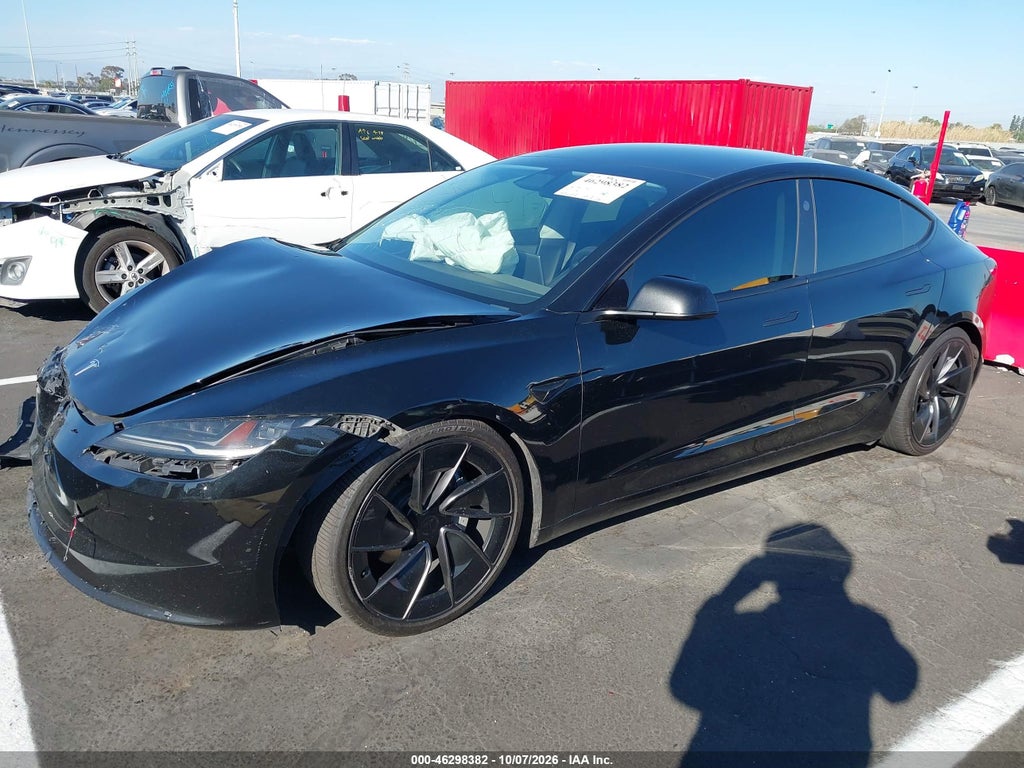 Tesla Model 3 2025