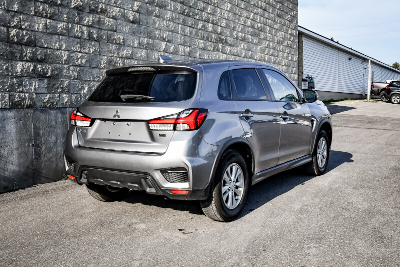 Mitsubishi RVR 2023