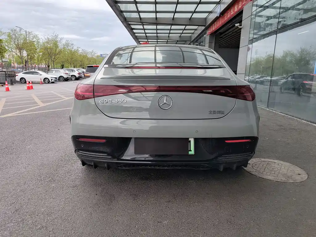 Mercedes-Benz EQE 2023