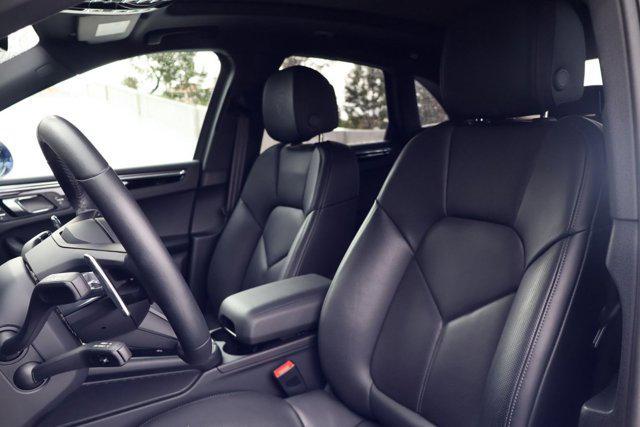 Porsche Macan 2025