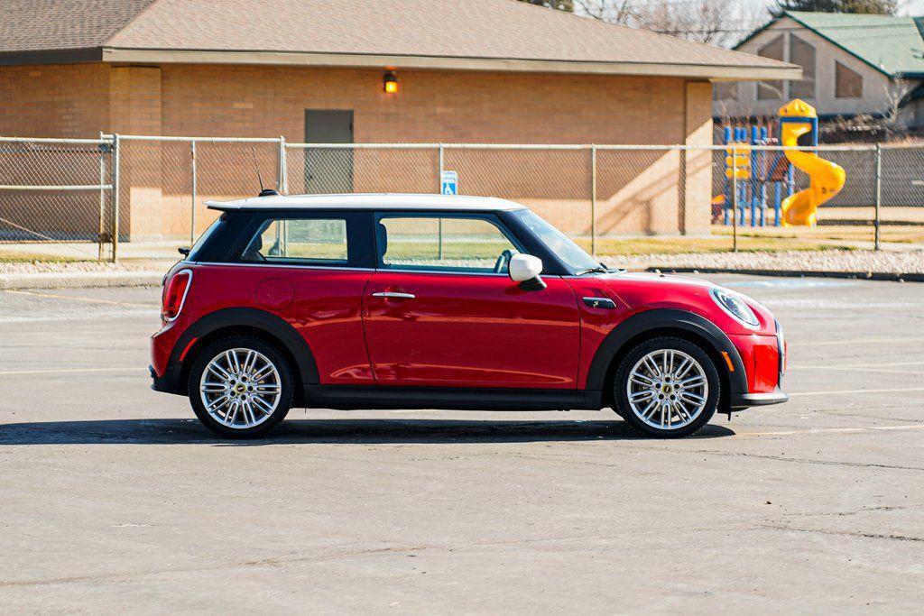 Mini Hardtop 2024