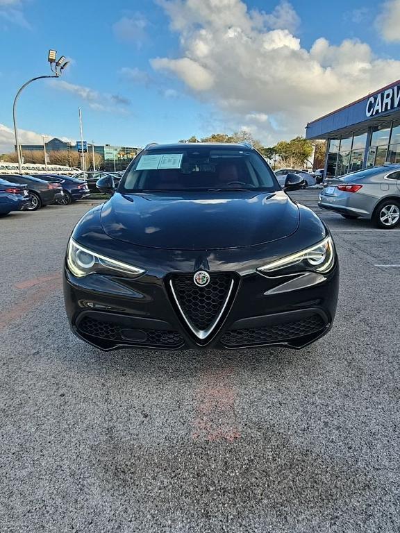 Alfa Romeo Stelvio 2021