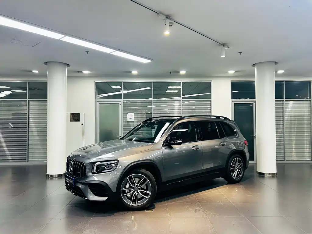 Mercedes-Benz GLB AMG 2021