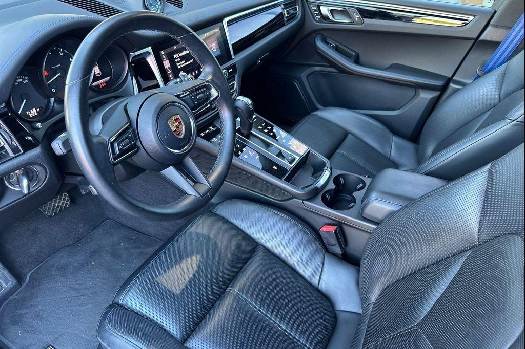 Porsche Macan 2024
