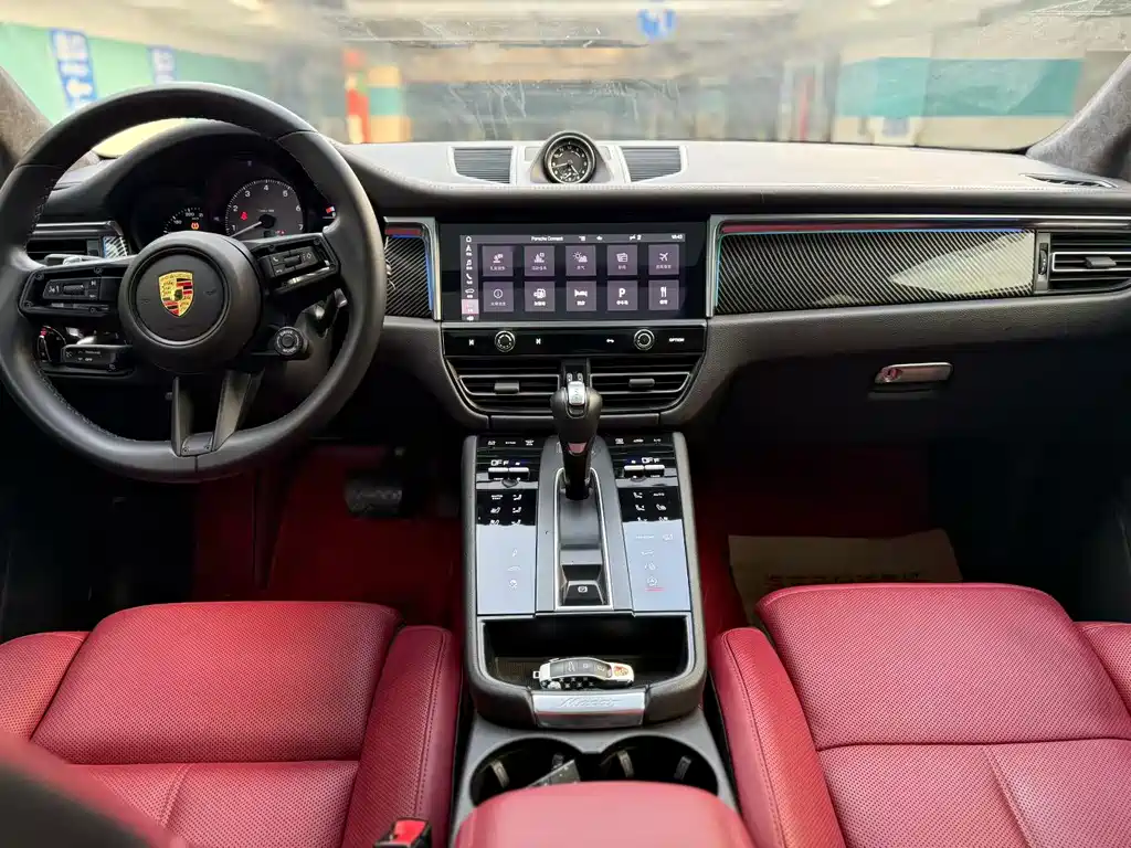 Porsche Macan 2023