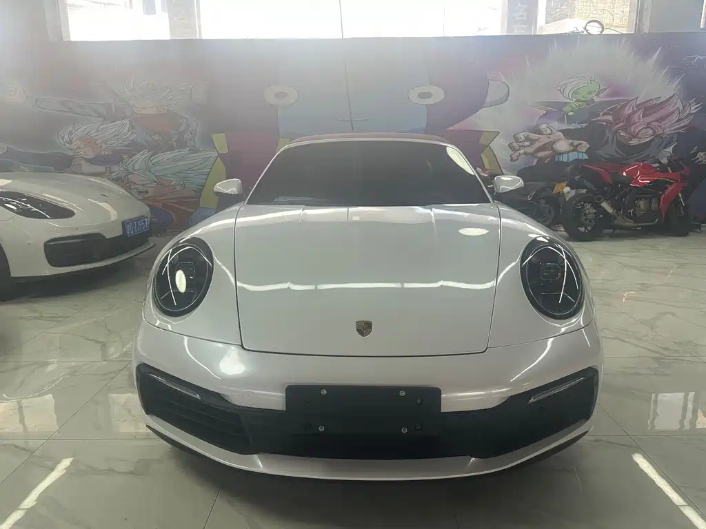 Porsche 911 2021