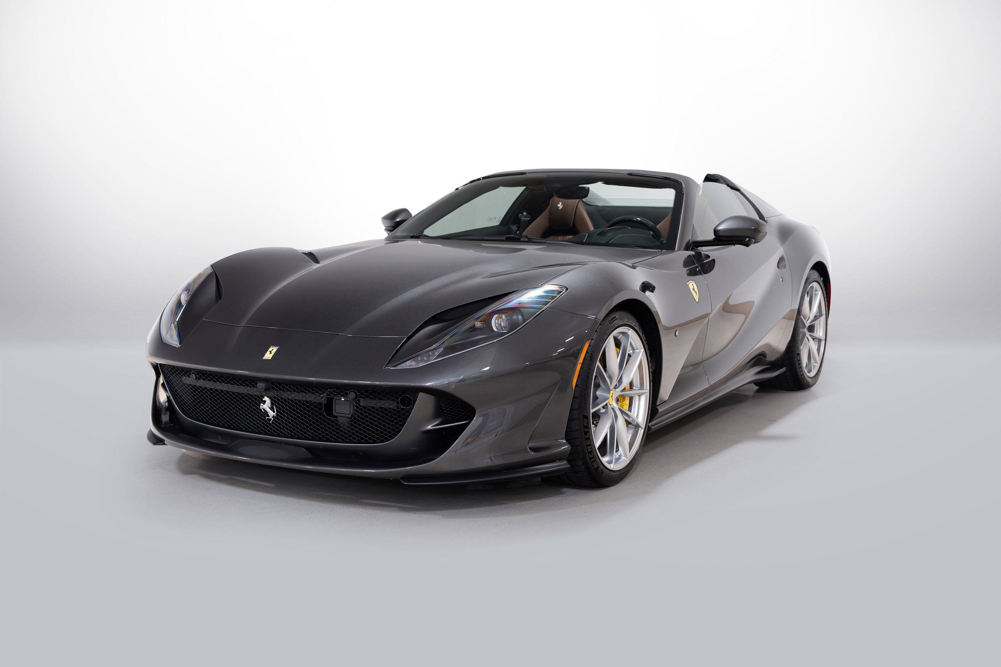 Ferrari 812 2022