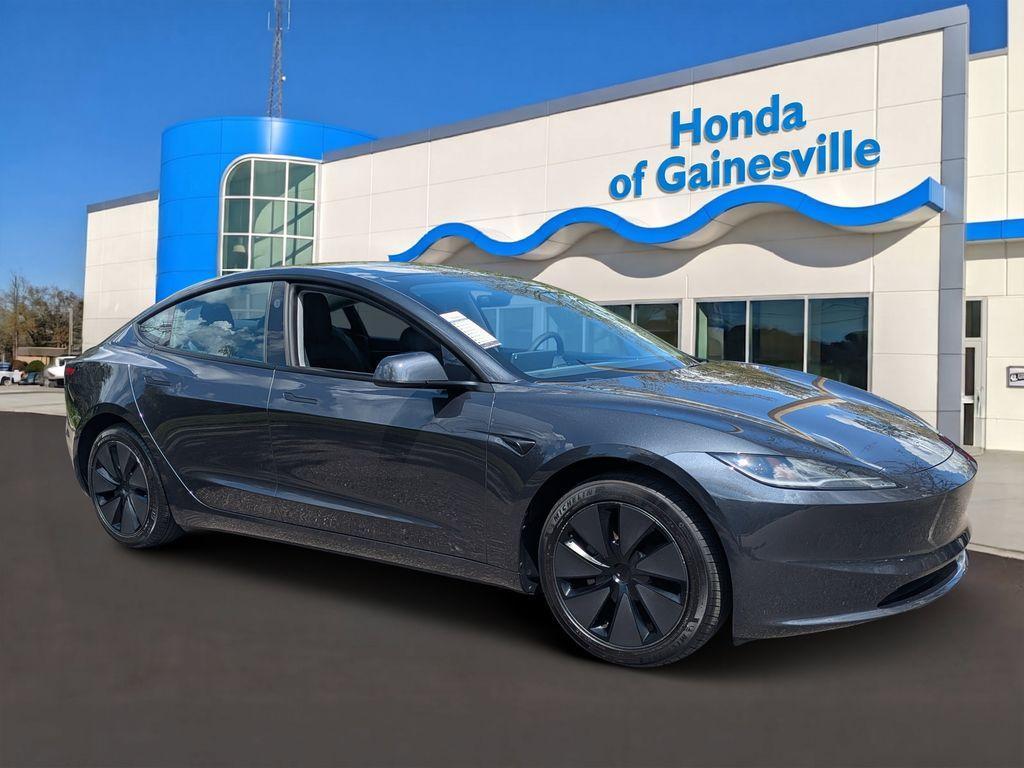 Tesla Model 3 2025