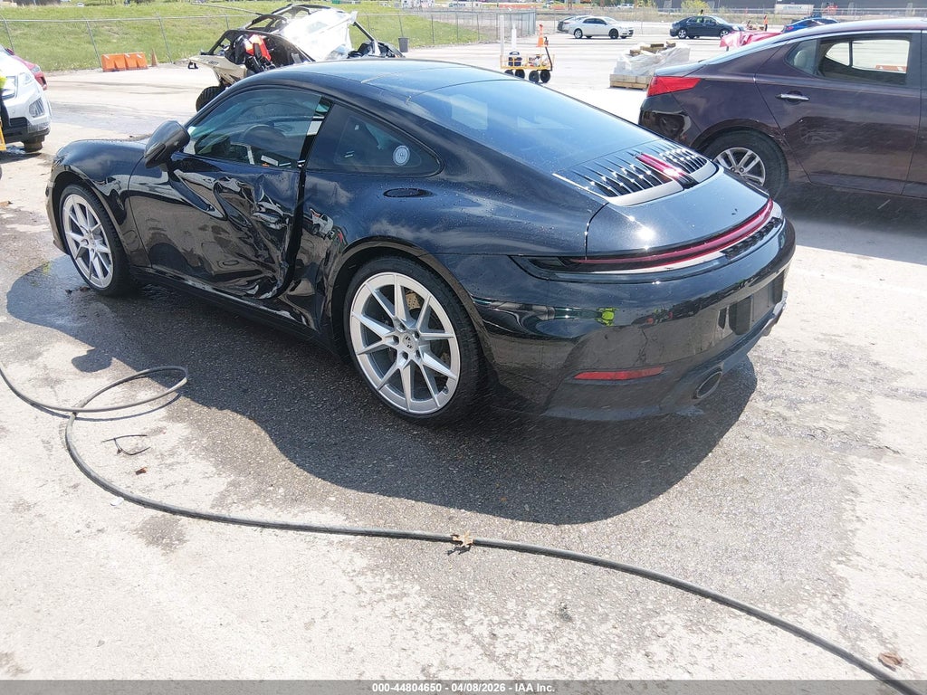 Porsche 911 2025