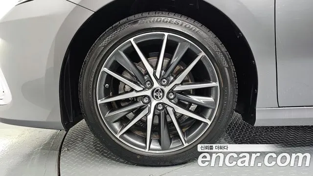 Toyota Camry 2024
