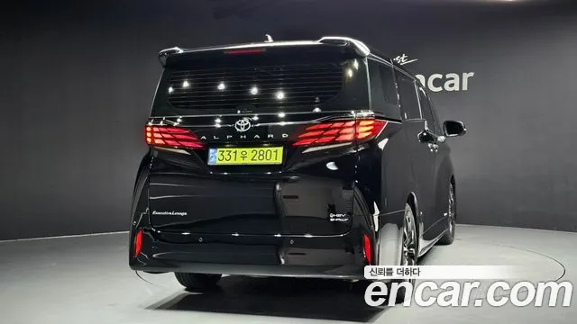 Toyota Alphard 2024
