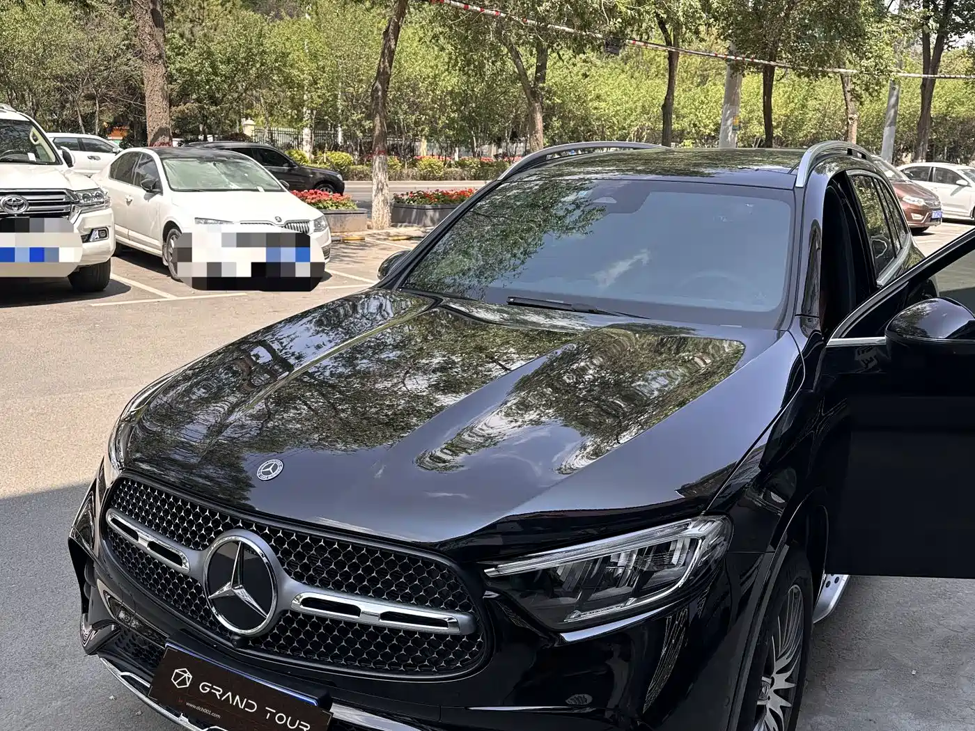 Mercedes-Benz GLC 2025