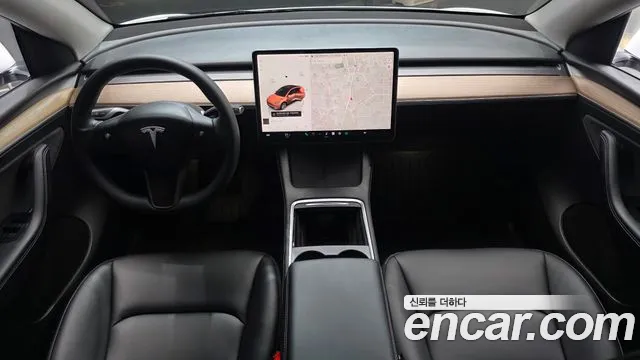 Tesla Model Y 2023