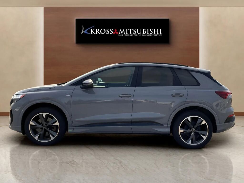 Audi Q4 e-tron 2023