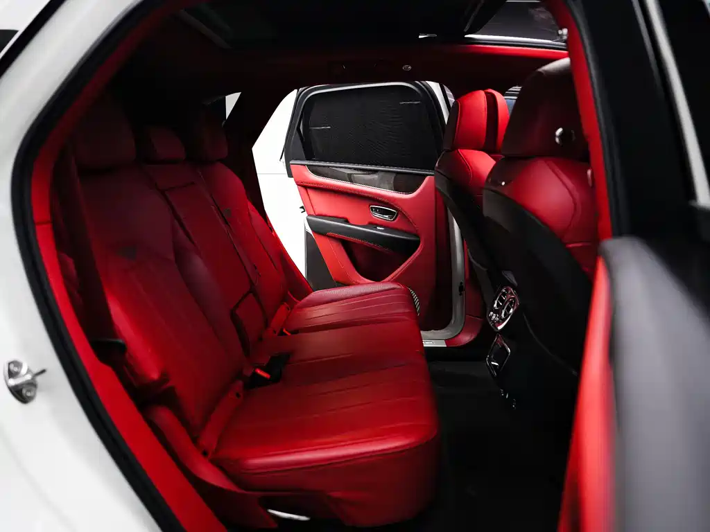 Bentley Bentayga 2021