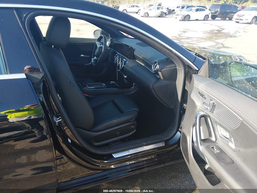 Mercedes-Benz CLA 2025