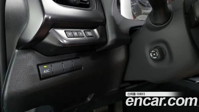 Lexus UX 2022