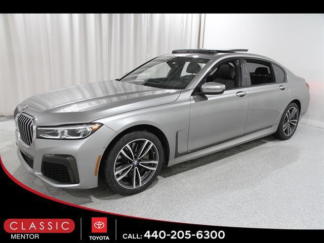 BMW 750 2021