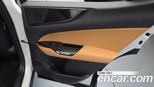 Lexus NX 2024