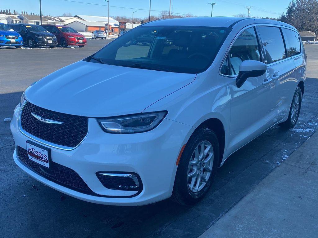 Chrysler Pacifica 2023