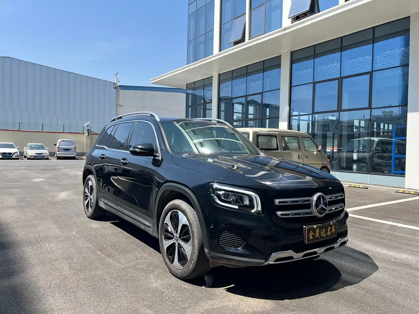 Mercedes-Benz GLB 2021