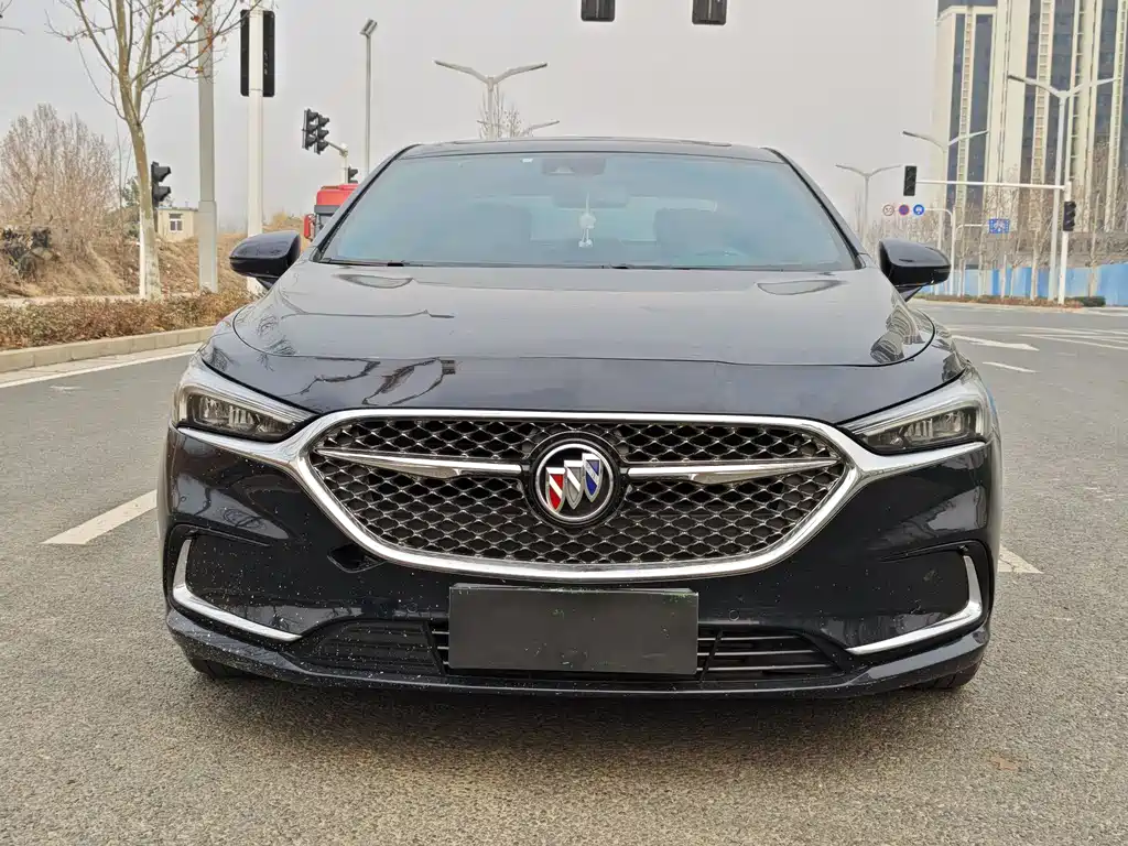 Buick LaCrosse 2021