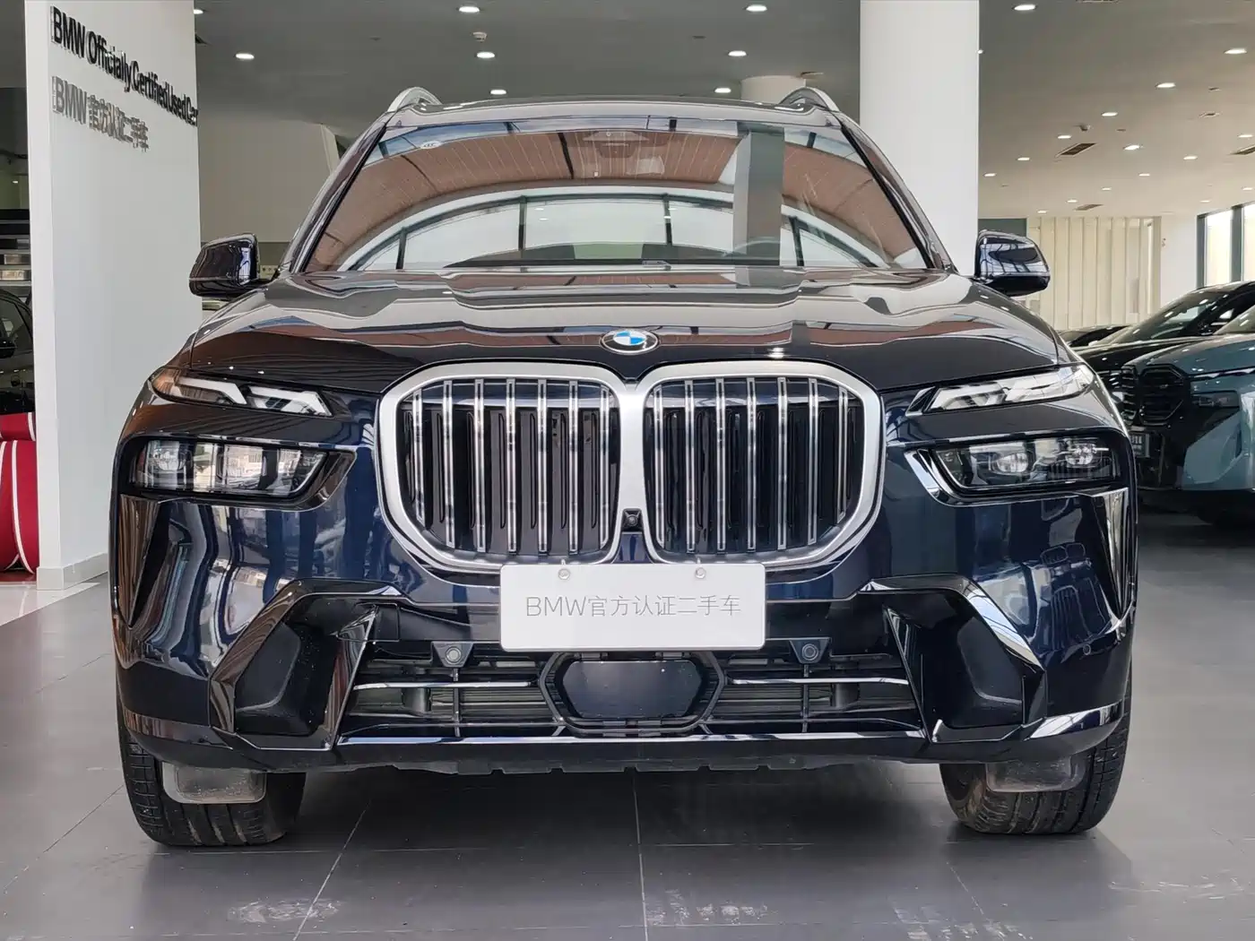 BMW X7 2025