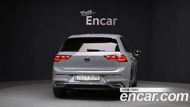 Volkswagen Golf 2023