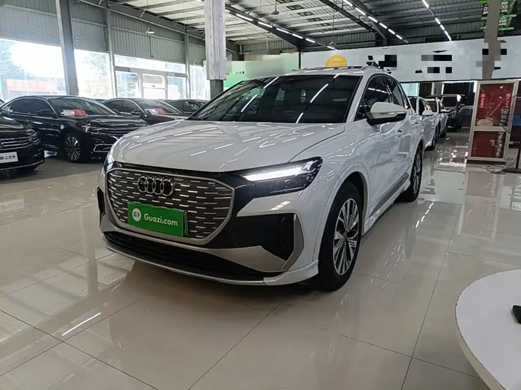 Audi Q4 e-tron 2023