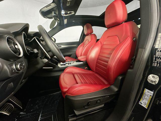 Alfa Romeo Stelvio 2023
