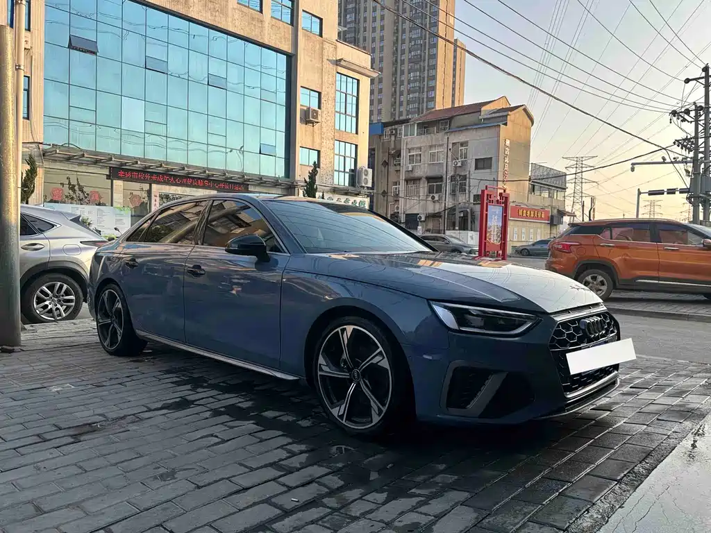Audi A4 2022