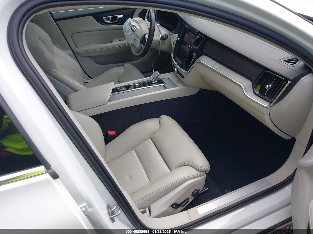 Volvo S60 2022