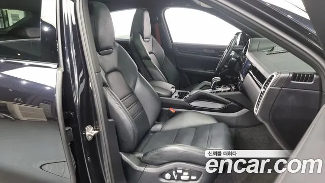 Porsche Cayenne 2020