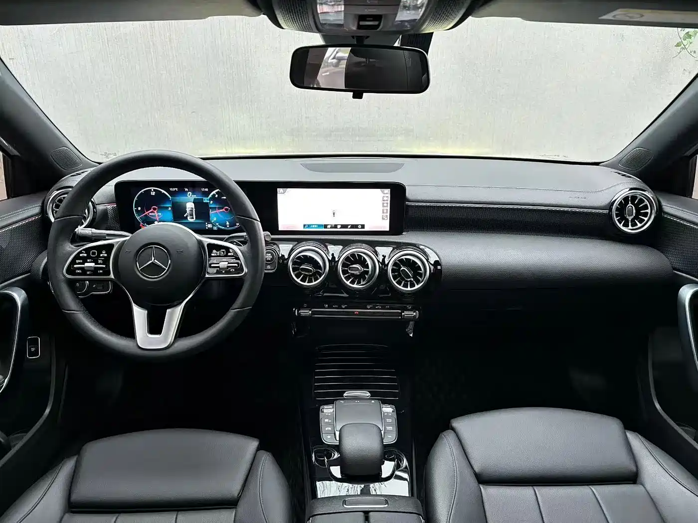 Mercedes-Benz A-Класс 2022