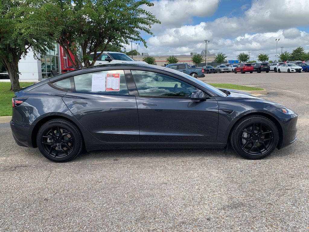 Tesla Model 3 2025