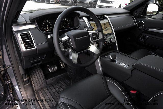 Land Rover Discovery 2024