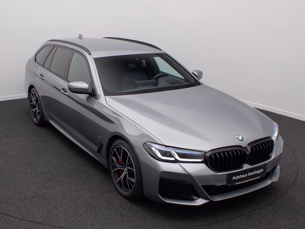 BMW 540 2023