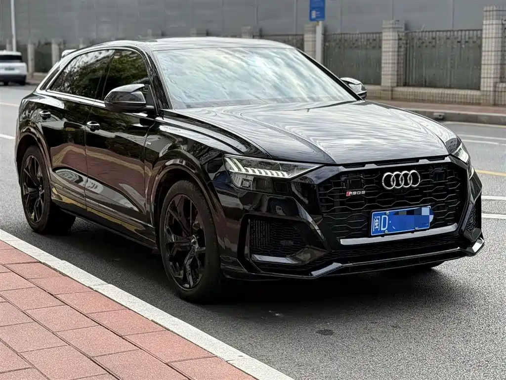 Audi Q8 2021